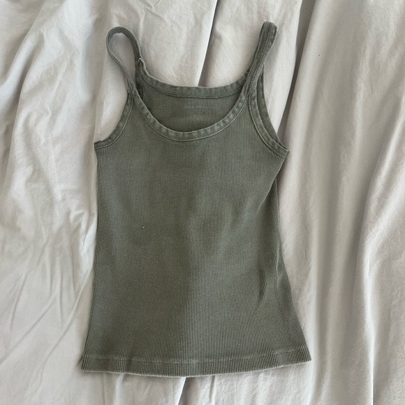 Brandy Melville tank top - Picture 1 of 1